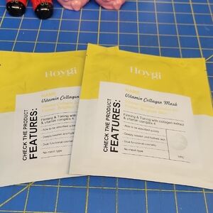 Hoyji Vitamin Collagen Mask Lot of 2 New